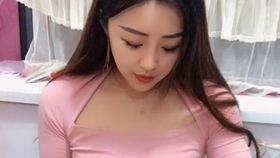 国产美女冒水视频播放